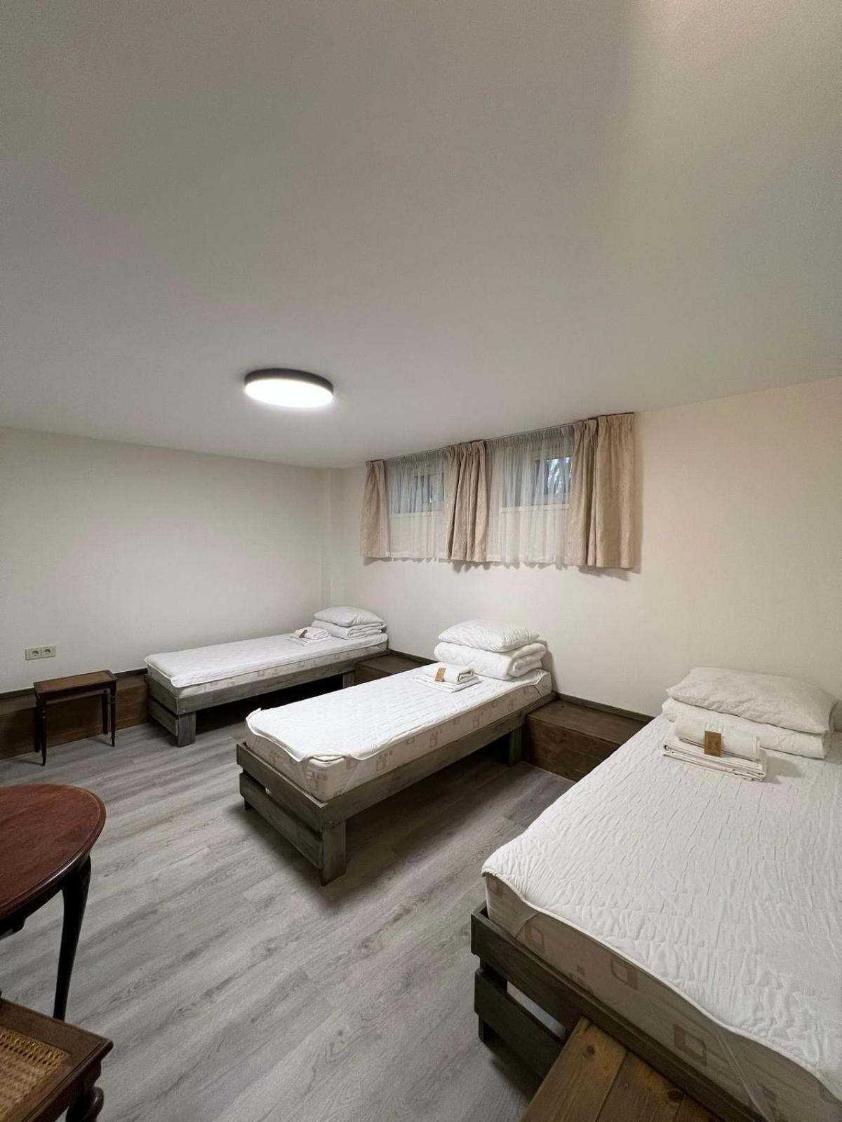 Kubu Ground Floor Rooms Klaipeda Luaran gambar